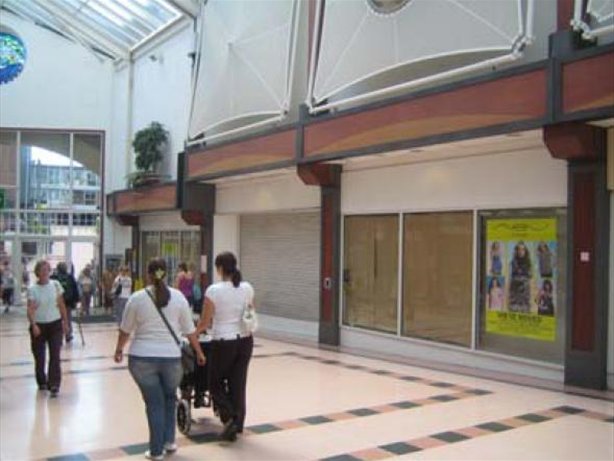 Idlewells Shopping Centre